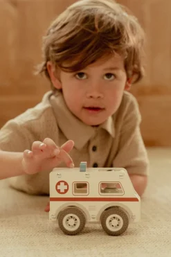 Ambulancia FSC · Little Dutch