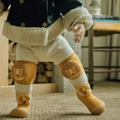 Attipas · Rodilleras Lion