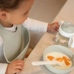 Babero Silicona Mio Pequeña Granja