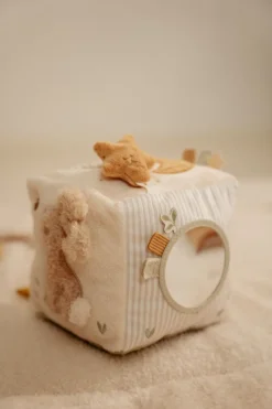 Cubo Blandito de Actividades Newborn Natural · Little Dutch