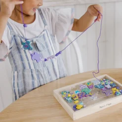 Cuentas de Madera Mariposas · Melissa & Doug