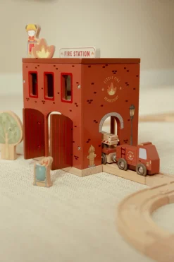 Estación de Bomberos FSC · Little Dutch