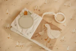 Librito Blando Actividades anilla Newborn Naturals · Little Dutch