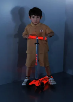 Patinete Maxi Deluxe Glow LED · Rojo