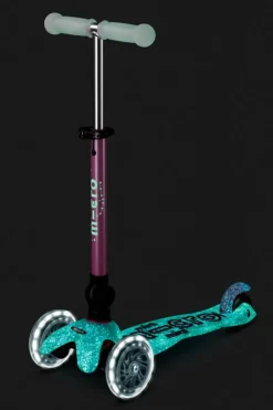 Patinete Mini Deluxe Plegable Orion LED · Rosa