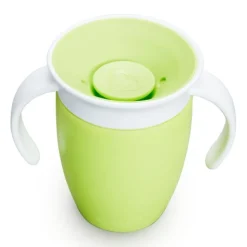 Vaso Antiderrame con Asa y Tapa - Miracle 360º Verde · Munchkin